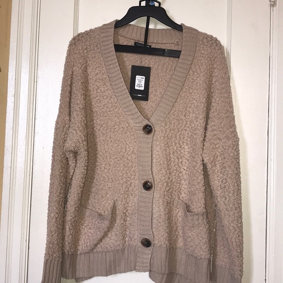 Fashion Nova Sweaters - 🆕 Fashion Nova pop corn sweater